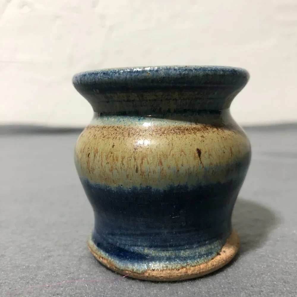 Hand Thrown Stoneware Pottery Vase Artist Signed MMP Blue Brown Tone Art Pottery - Picture 2 of 9